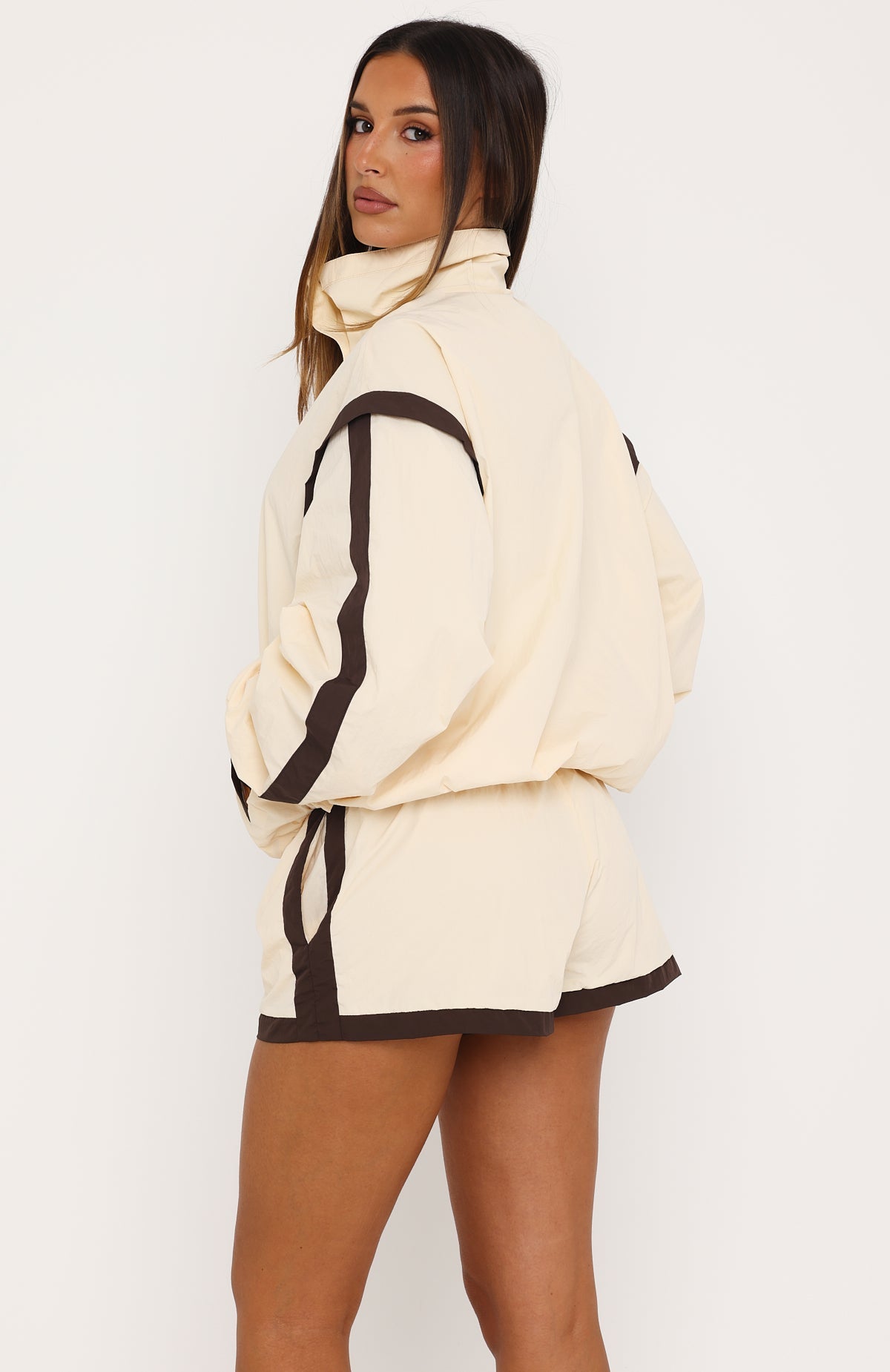 Love The Chase Cropped Shorts Cream/Chocolate